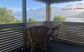 Segla Guesthouse - With View Of Fjord